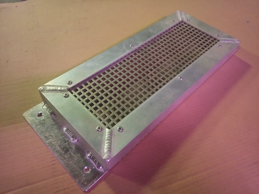Aluminium rooster