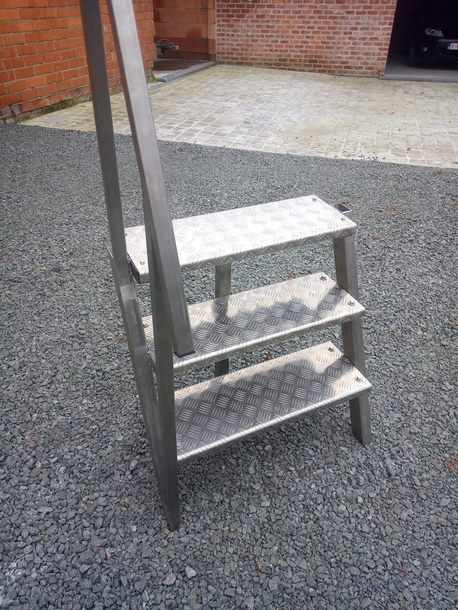 Inox trap met aluminium treden