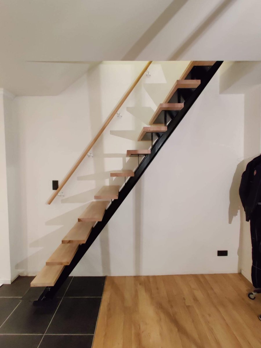 Aanpassen stalen trap